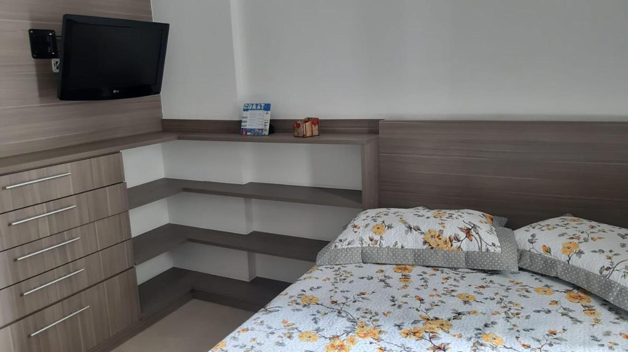 דירות גוארויה Flat Em Pitangueiras - Sacada Gourmet, 3 Dorms, Limpeza Diaria E Serv De Praia מראה חיצוני תמונה